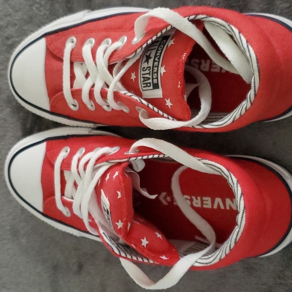 Converse - Picture 4 of 4